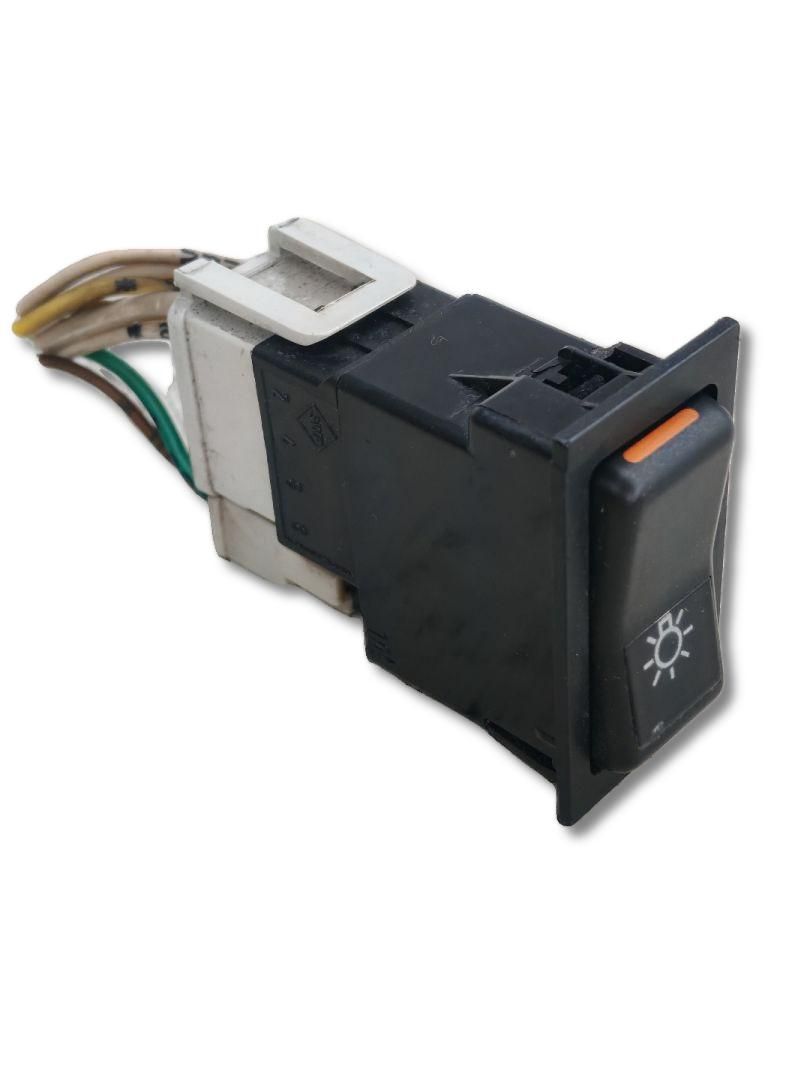 переключатель света IVECO Daily 2 поколение 35-8 1995, 2.5 л., 8140.07.3713, дизель, микроавтобус, задний привод, 4855658 - фото №1