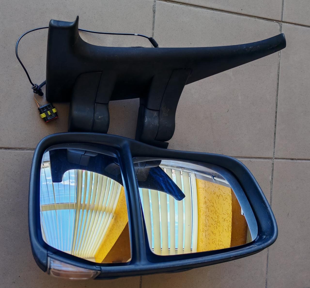 зеркало наружное правое IVECO Daily 5 поколение 35S11 2013, 2.3 л., дизель, фургон, 3800406, 5801367618 - фото №1