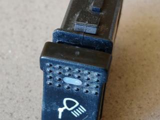 кнопка (выключатель) IVECO Daily 4 поколение 35S11 2009, 2.3 л., дизель, фургон, задний привод, 69502216