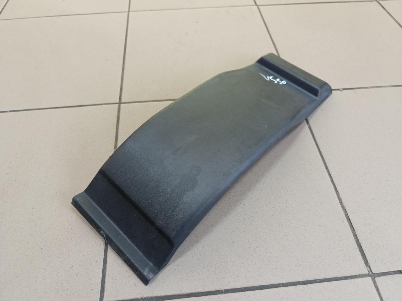 молдинг (накладка кузовная) IVECO Daily 4 поколение 40C12 2008, 2.3 л., F1AE0481GA, дизель, 5МКПП, микроавтобус, задний привод, 504099529 - фото №1