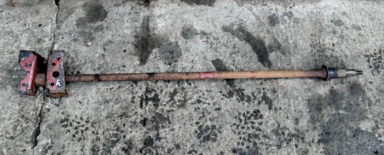 торсион подвески IVECO Daily 3 поколение 2001, 2.8 л., дизель, МКПП, микроавтобус, 93812734 - фото №1