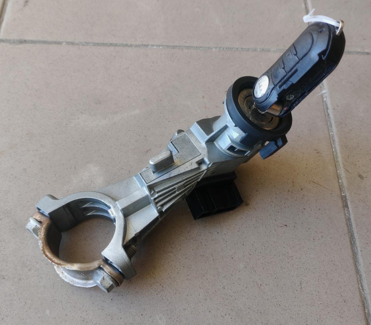 замок зажигания IVECO Daily 5 поколение 35S11 2013, 2.3 л., дизель, фургон, 5801364057 - фото №1