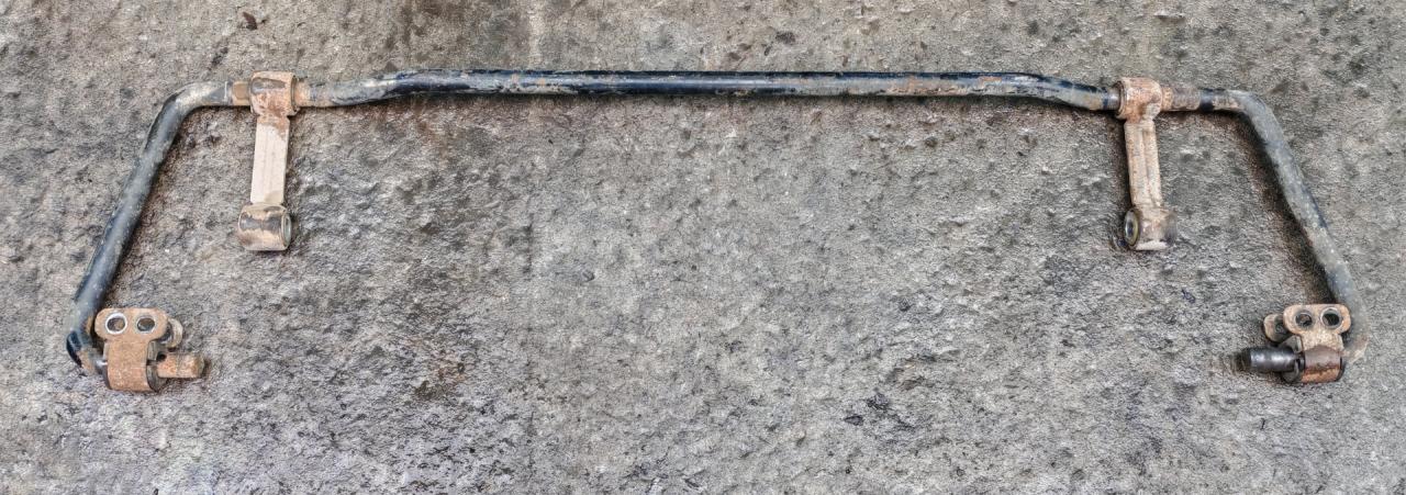 стабилизатор подвески задний IVECO Daily 4 поколение 35S11 2009, 2.3 л., дизель, фургон, задний привод, 504083641 - фото №1