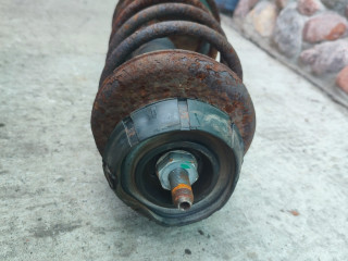 стойка передняя левая Renault Duster 1 поколение HSM 2014, 1.6 л., K4M 696, бензин, 5МКПП, внедорожник 5 дв., 543026312R