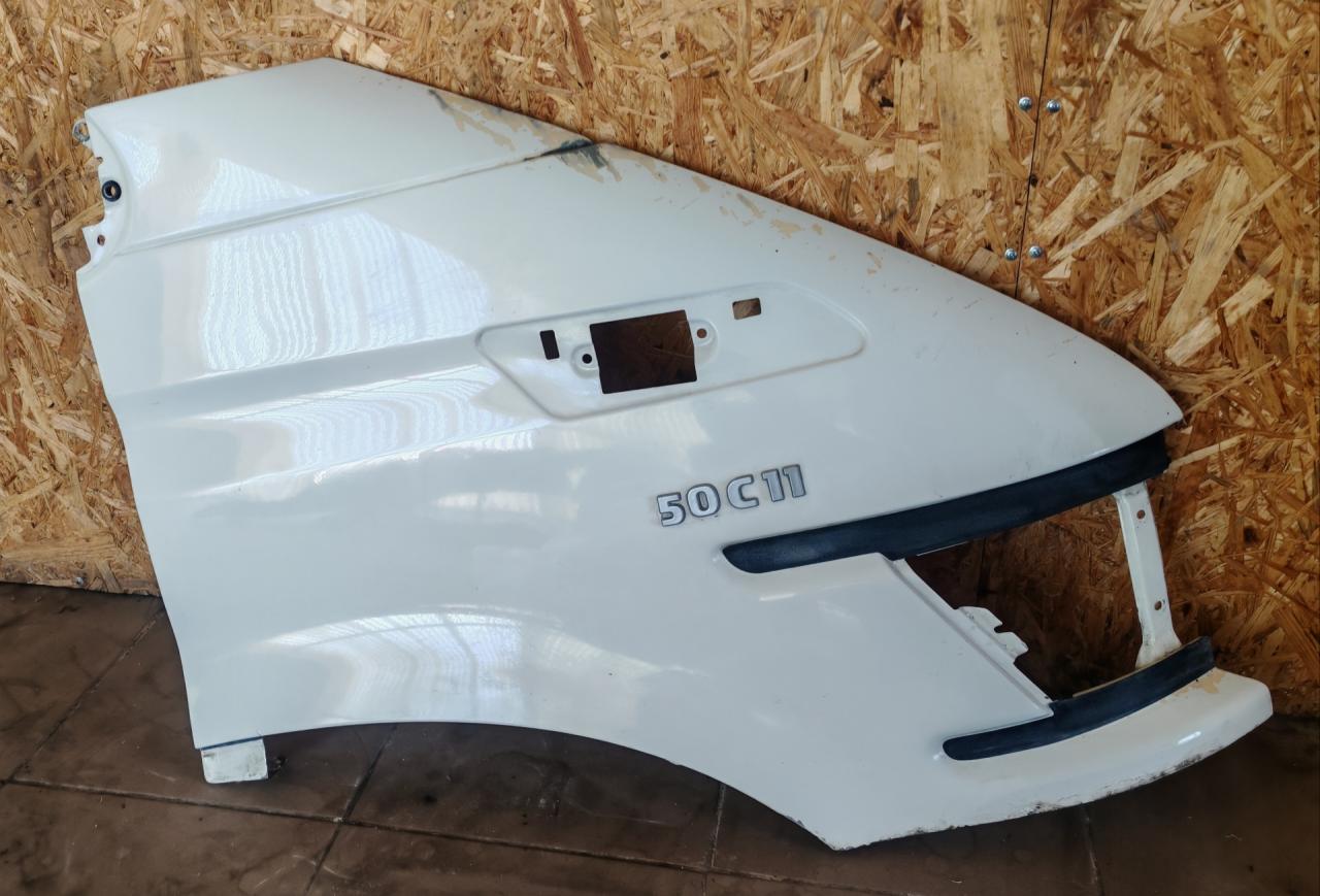 крыло переднее правое IVECO Daily 3 поколение 2001, 2.8 л., дизель, МКПП, микроавтобус - фото №1