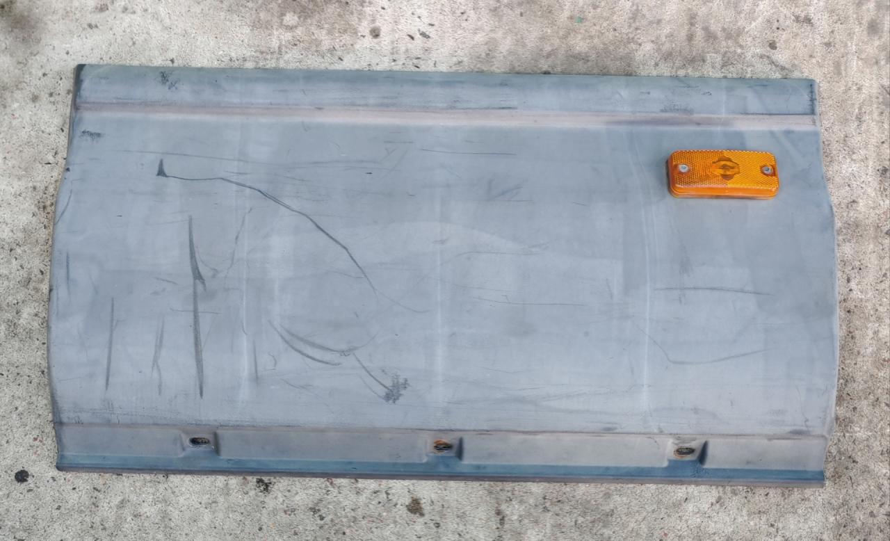 молдинг (накладка кузовная) IVECO Daily 3 поколение 40C13 2005, 2.8 л., дизель, микроавтобус, 500326849, 500334416 - фото №1