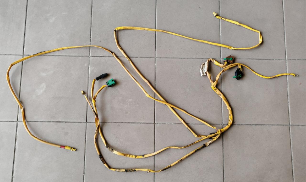 проводка подушки безопасности IVECO Daily 5 поколение 35S11 2014, 2.3 л., F1AE3481A, дизель, робот, фургон, задний привод, 5801379312 - фото №1