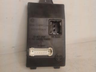 блок комфорта Renault Duster 1 поколение HSA 2013, 1.5 л., K9K 896, дизель, 6МКПП, белый, внедорожник 5 дв., 8201068829A