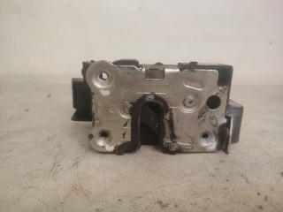 замок двери задней левой Renault Duster 1 поколение HSA 2013, 1.5 л., K9K 896, дизель, 6МКПП, белый, внедорожник 5 дв., 825036721R