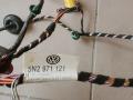 дверная проводка Volkswagen Tiguan 1 поколение 2009, 2.0 л., CBAB, дизель, МКПП, 5N2971121 - фото №4