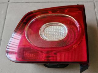 фонарь крышки багажника правый Volkswagen Tiguan 1 поколение 2009, 2.0 л., CBAB, дизель, МКПП, 5N0945094C