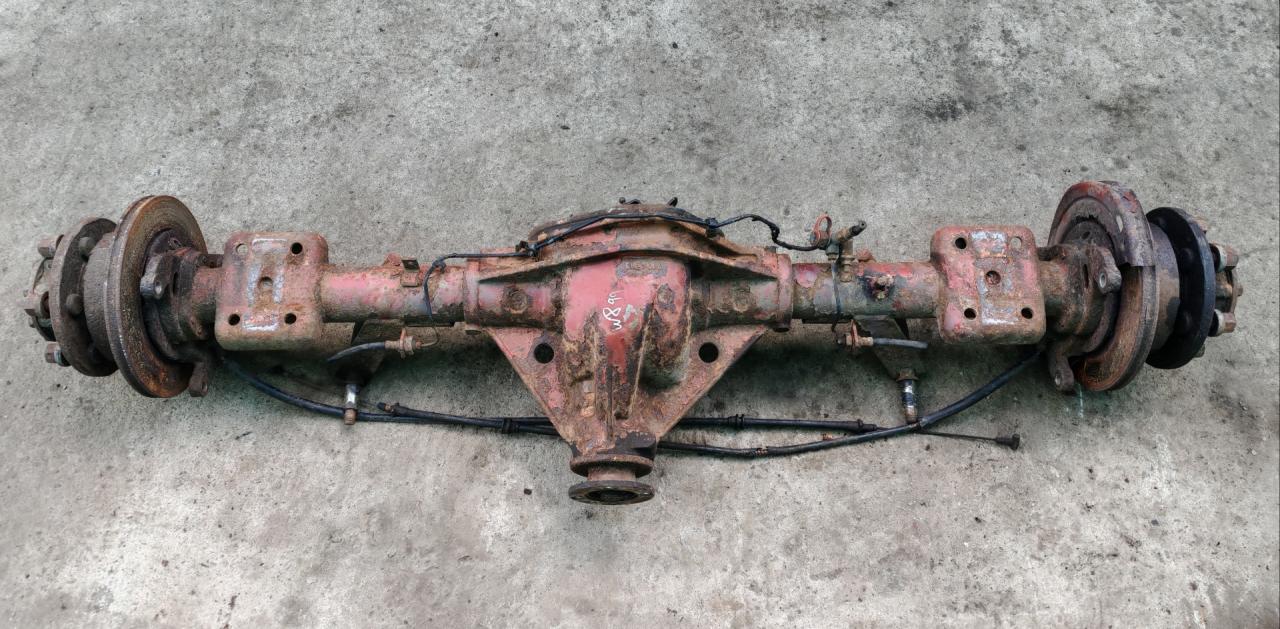 мост задний IVECO Daily 3 поколение 2001, 2.8 л., дизель, МКПП, микроавтобус - фото №1