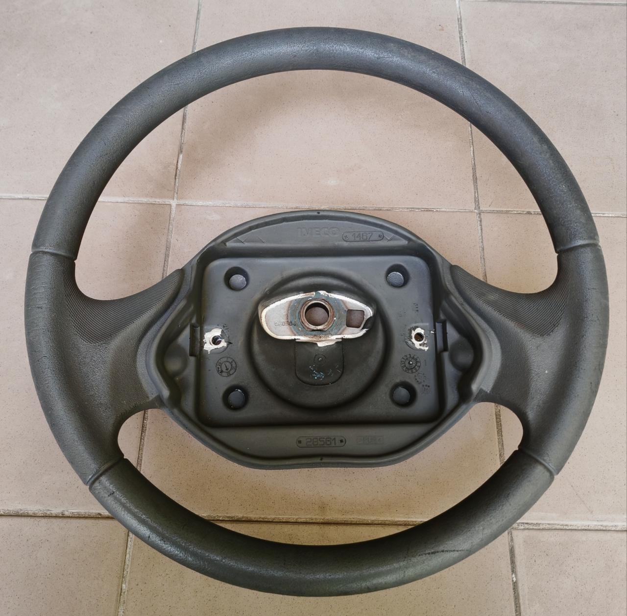 руль IVECO Daily 3 поколение 40C13 2005, 2.8 л., дизель, микроавтобус - фото №1