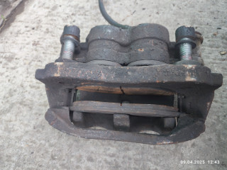 суппорт передний левый Citroen Jumper 2 поколение 2007, 2.2 л., 4HU (P22DTE), дизель, 6МКПП, микроавтобус