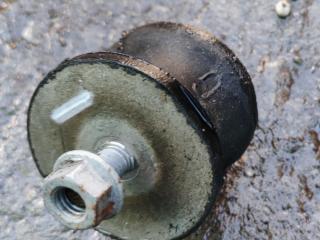 подушка крепления КПП BMW 3 серия E90/E91/E92/E93 E90 2007, 2.0 л., N46B20BX, бензин, 6МКПП, sparkling graphite, седан, 6771219, 22316799331