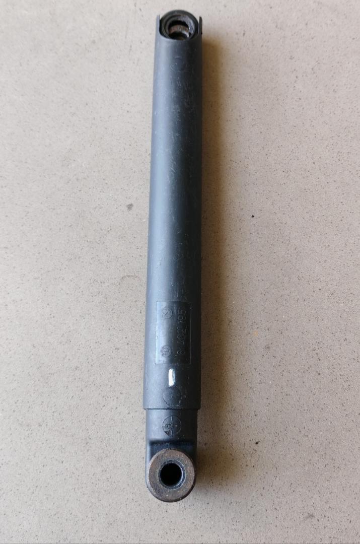 амортизатор крышки багажника (3-5 двери) BMW X5 E53 2002, 3.0 л., M57 D30 (306D1), дизель, 8402195, 51248402195 - фото №1