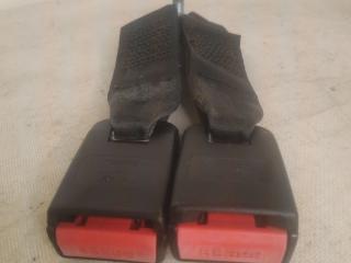 замок ремня безопасности Renault Duster 1 поколение HSA 2013, 1.5 л., K9K 896, дизель, 6МКПП, белый, внедорожник 5 дв., 6001550528