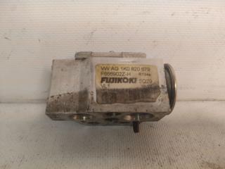 расширительный клапан кондиционера Volkswagen Caddy 3 поколение [рестайлинг] 2013, 1.6 л., CAYD, дизель, 5МКПП, белый, фургон, передний привод, 1K0820679