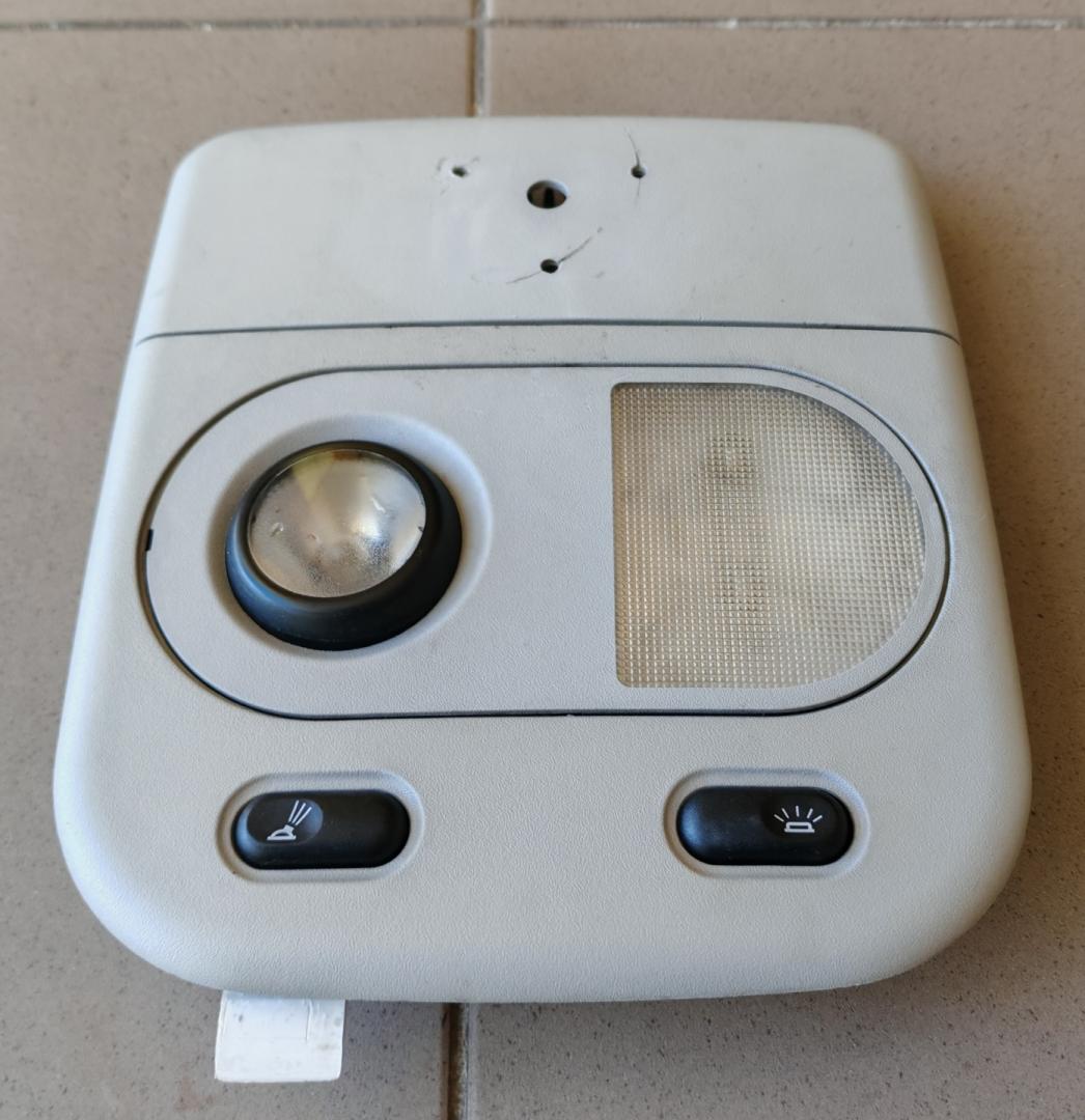 фонарь салона (плафон) IVECO Daily 4 поколение 35S11 2009, 2.3 л., дизель, фургон, задний привод, 5801260124, 5801260129 - фото №1