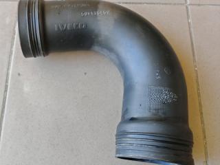 патрубок воздушного фильтра IVECO Daily 4 поколение 35S11 2009, 2.3 л., дизель, фургон, задний привод, 504135453