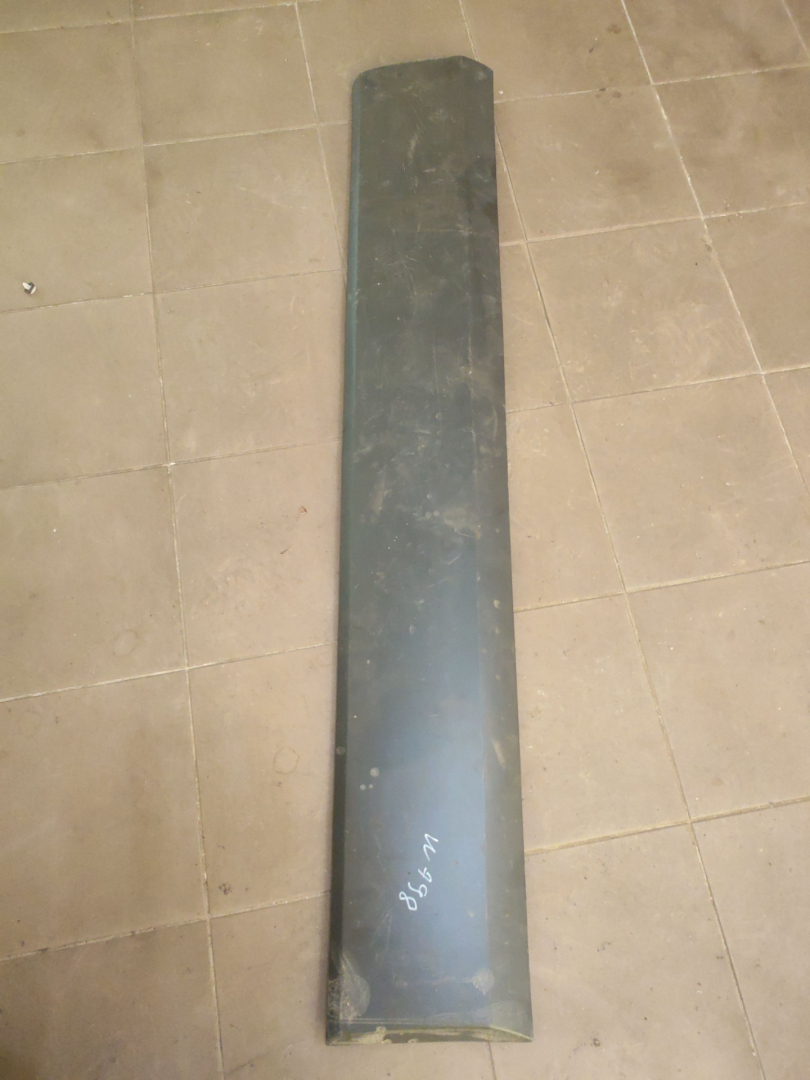 молдинг (накладка кузовная) Ford Transit 8 поколение L3H2 2017, 2.0 л., YMF6, дизель, 6МКПП, фургон, BK31V254A16AGW, 2036054 - фото №1