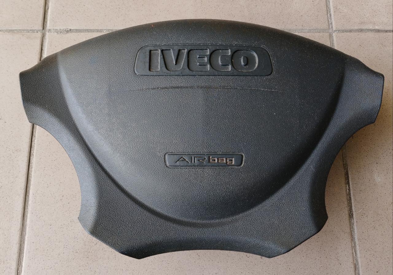 подушка безопасности водителя IVECO Daily 4 поколение 35C15 2008, 3.0 л., F1CE0481F, дизель, МКПП, микроавтобус, задний привод, 504149358 - фото №1