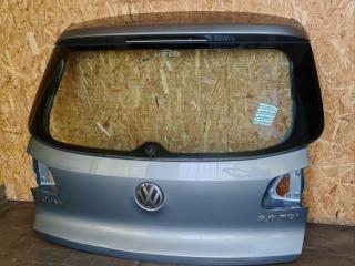 крышка багажника (дверь 3-5) Volkswagen Tiguan 1 поколение 2009, 2.0 л., CBAB, дизель, МКПП, 5N0827025G
