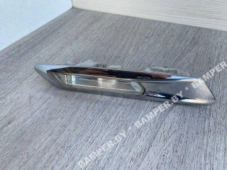 повторитель поворота на крыле BMW 2011, 2.5 л., дизель, универсал, 63137154167, 63137154169, 7154167, 7154169