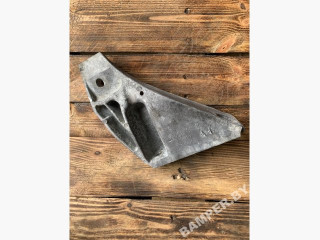 кронштейн двигателя BMW X5 E70 2007, 3.0 л., дизель, АКПП, внедорожник 5 дв., 22116772680, 6772680