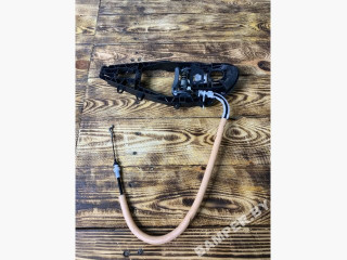 скелет ручки двери передней левой BMW 5 серия G30/G31 2017, 3.0 л., дизель, АКПП, седан, 7401205