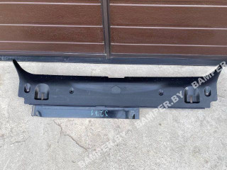 накладка внутренняя на заднюю панель кузова BMW 7 серия E65/E66/E67 [рестайлинг] 2008, 3.0 л., дизель, АКПП, седан, 51478223560, 8223560