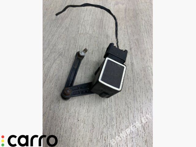 датчик дорожного просвета BMW X5 E70 2007, 3.0 л., дизель, АКПП, внедорожник 5 дв., 37146778813, 6778813 - фото №1