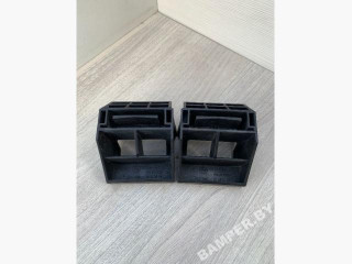 кронштейн радиатора BMW 5 серия E60/E61 2007, 2.5 л., бензин, АКПП, седан, 17117542517