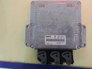 блок управления двигателем Mitsubishi Space Star 1 поколение 2001, 1.9 л., DCi, дизель, МКПП, MR577251