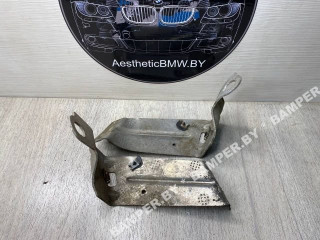 кронштейн (крепление) BMW X5 E70 2007, 3.0 л., дизель, АКПП, внедорожник 5 дв., 51487162627, 51487162628, 7162627, 7162628