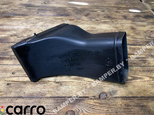 воздуховод тормозной правый BMW 5 серия E60/E61 2005, 2.5 л., дизель, АКПП, универсал, 51117033704, 7033704 - фото №1