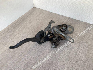 захватный крюк капота BMW X5 E53 [рестайлинг] 2005, 3.0 л., бензин, АКПП, внедорожник 5 дв., 51237122916, 7122916