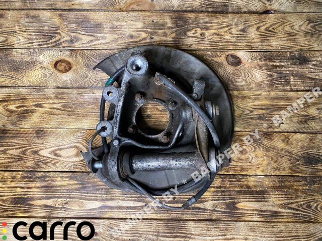 кулак задний левый BMW 5 серия E60/E61 2005, 2.5 л., бензин, МКПП, седан - фото №1