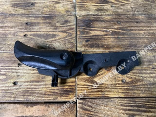 захватный крюк капота BMW 5 серия E60/E61 2005, 2.5 л., дизель, АКПП, универсал, 51437008933, 51437052579, 7008933, 7052579