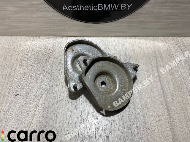 кронштейн (крепление) BMW 7 серия F01/F02 2009, 4.4 л., бензин, АКПП, седан, 33316793637, 33316793638, 6793637, 6793638 - фото №1