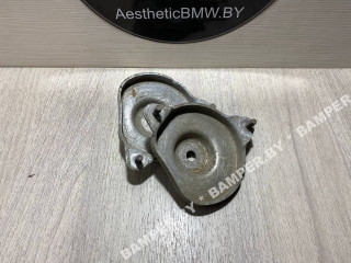 кронштейн (крепление) BMW 7 серия F01/F02 2009, 4.4 л., бензин, АКПП, седан, 33316793637, 33316793638, 6793637, 6793638