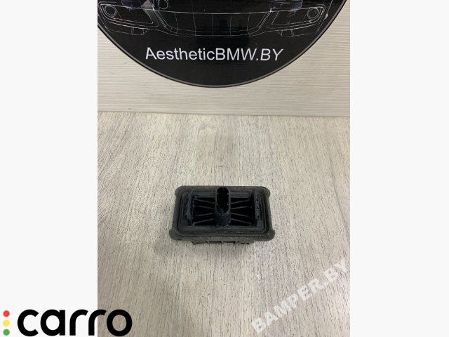 опора под домкрат (поддомкратная подушка) BMW X5 E70 2007, 3.0 л., дизель, АКПП, внедорожник 5 дв., 51717189259, 7189259 - фото №1