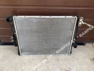 радиатор (основной) BMW 3 серия E46 1999, 2.5 л., бензин, МКПП, купе