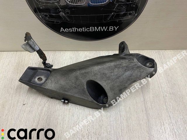 кронштейн двигателя BMW X5 E70 2007, 3.0 л., дизель, АКПП, внедорожник 5 дв., 22116772679, 6772679 - фото №1