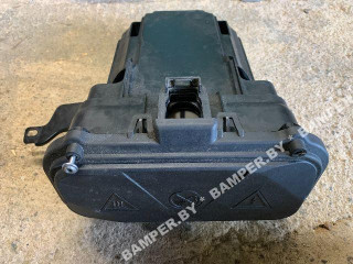 короб предохранителей BMW 7 серия F01/F02 2008, 4.4 л., бензин, АКПП, седан