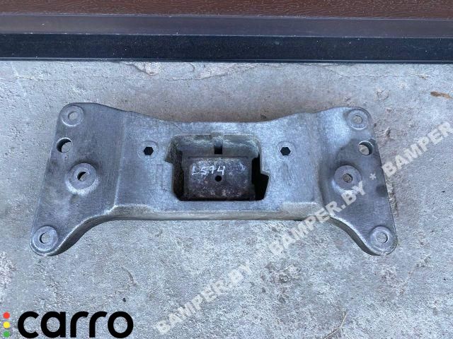 кронштейн КПП BMW 2011, 2.5 л., дизель, универсал, 22316781222, 57177368131, 6781222, 7368131 - фото №1