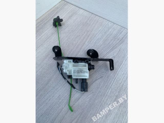 замок лючка топливного бака BMW 5 серия E60/E61 [рестайлинг] 2008, 3.0 л., дизель, АКПП, седан, 67116985878, 6985878