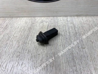 кнопка открытия лючка топливного бака BMW X5 E70 2007, 3.0 л., дизель, АКПП, внедорожник 5 дв., 51178228939, 8228939