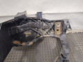 передняя панель крепления облицовки (телевизор) Ford C-Max 1 поколение 2005, 1.6 л., минивэн, 3M518B041AU - фото №4