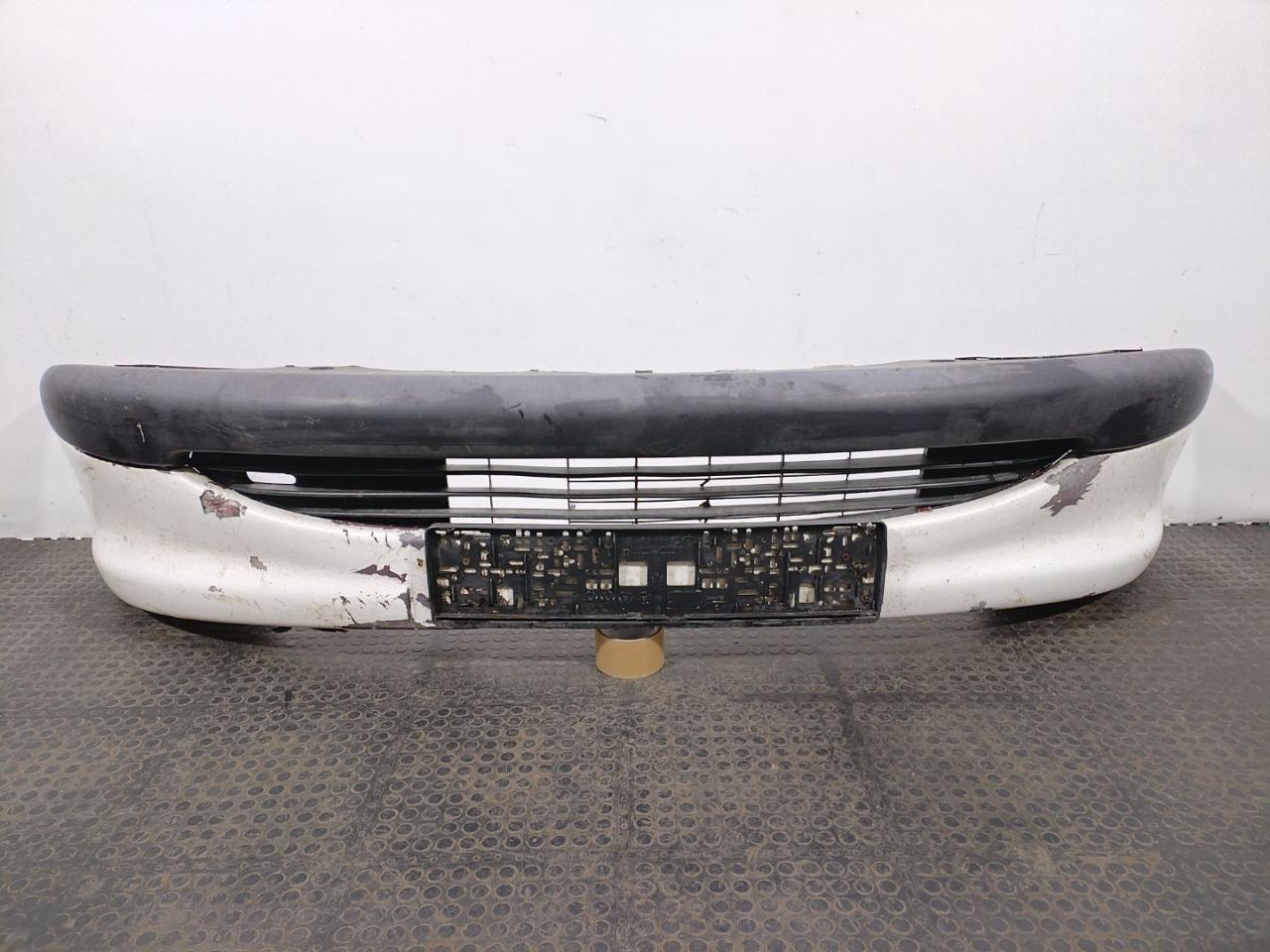 бампер передний Peugeot 206 1 поколение 2003, хетчбэк 5 дв. - фото №1